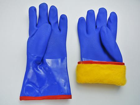 Shandong Shunxing PVC Dipped Cold and Oil Resistant Gloves