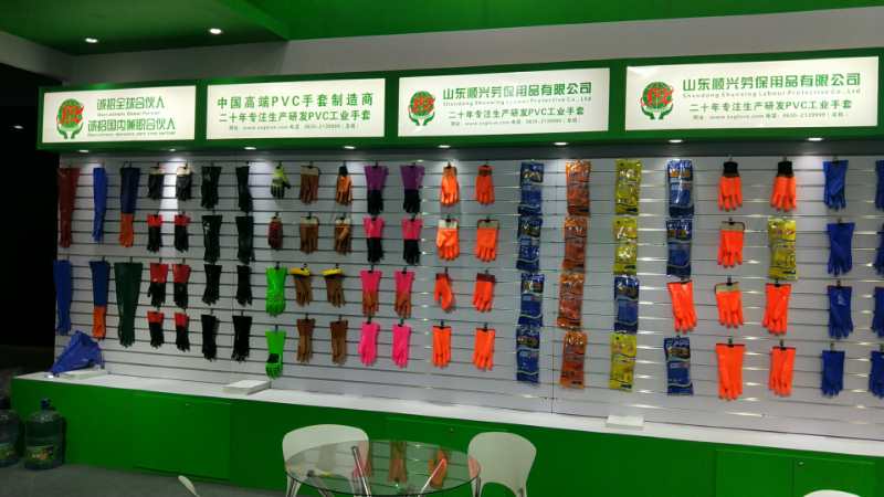 Winter pvc coated gloves.jpg